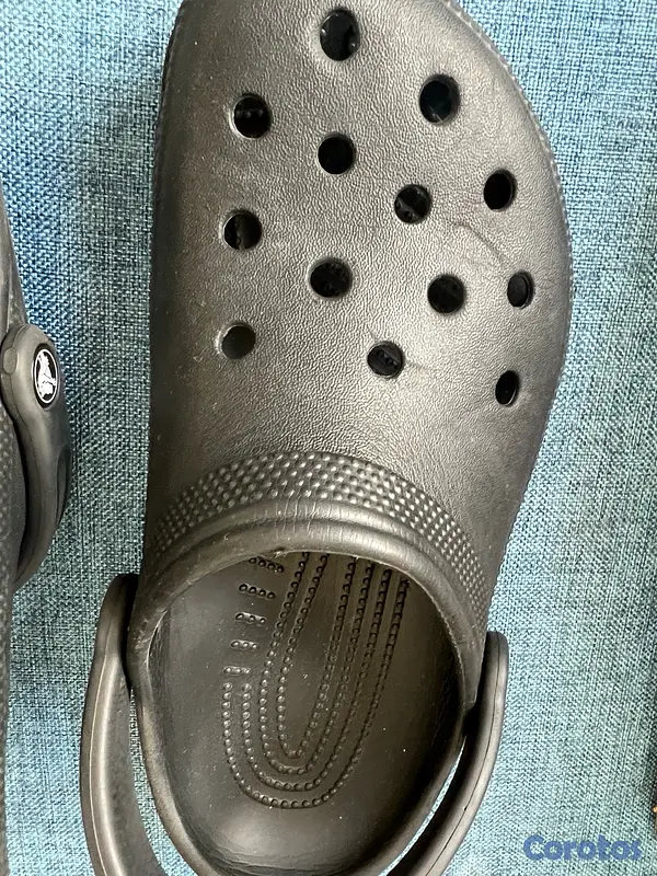 ropa y zapatos - Crocs originales 3