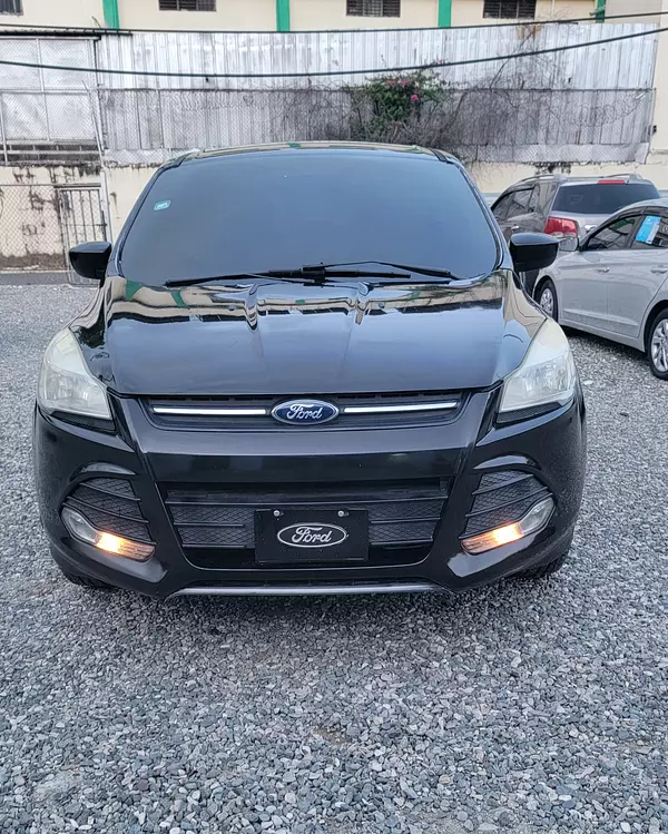 jeepetas y camionetas - FORD ESCAPE  2015 3