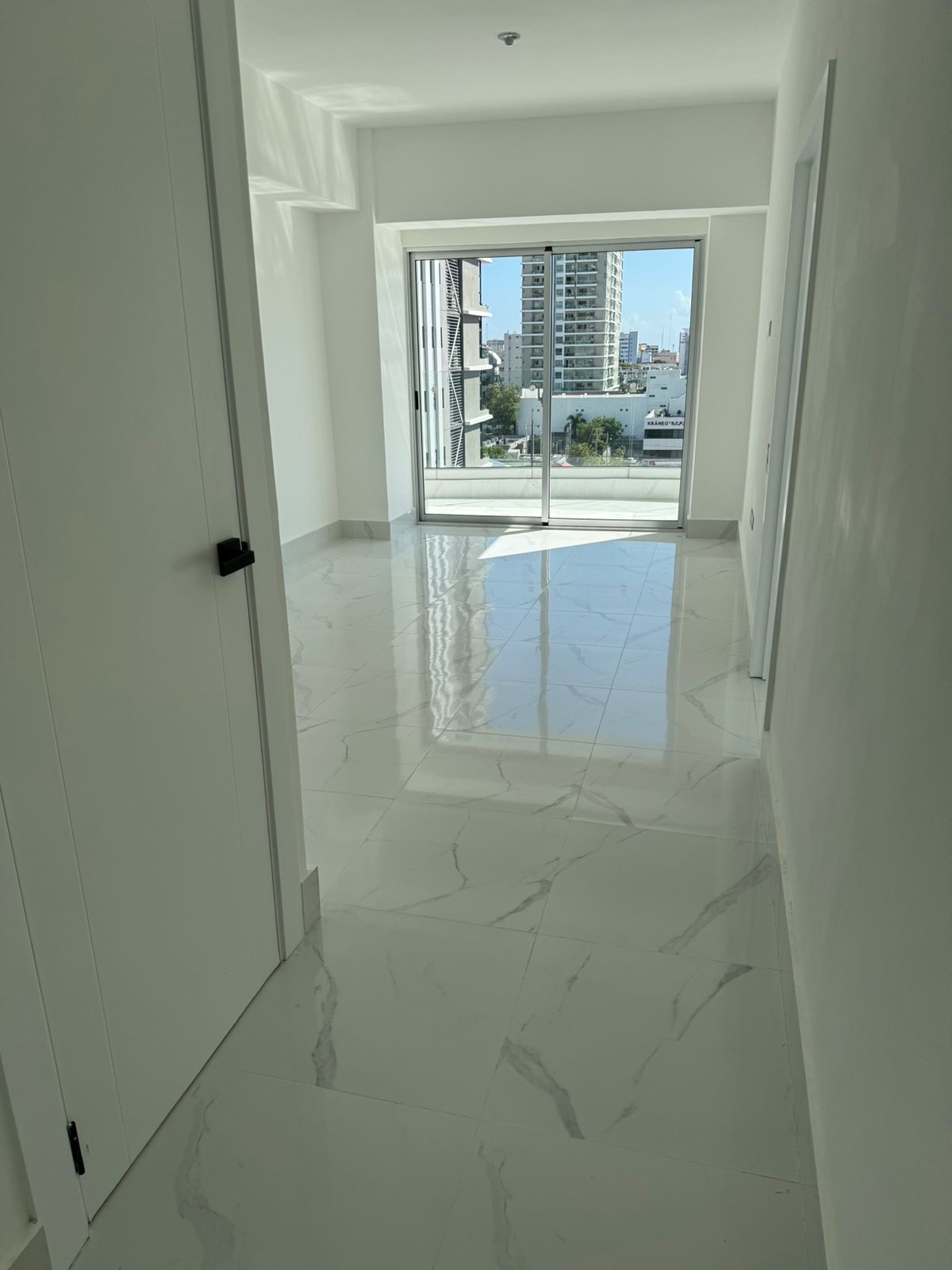apartamentos - Alquila Apartamento con Linea Blanca, Nuevo! en el 7