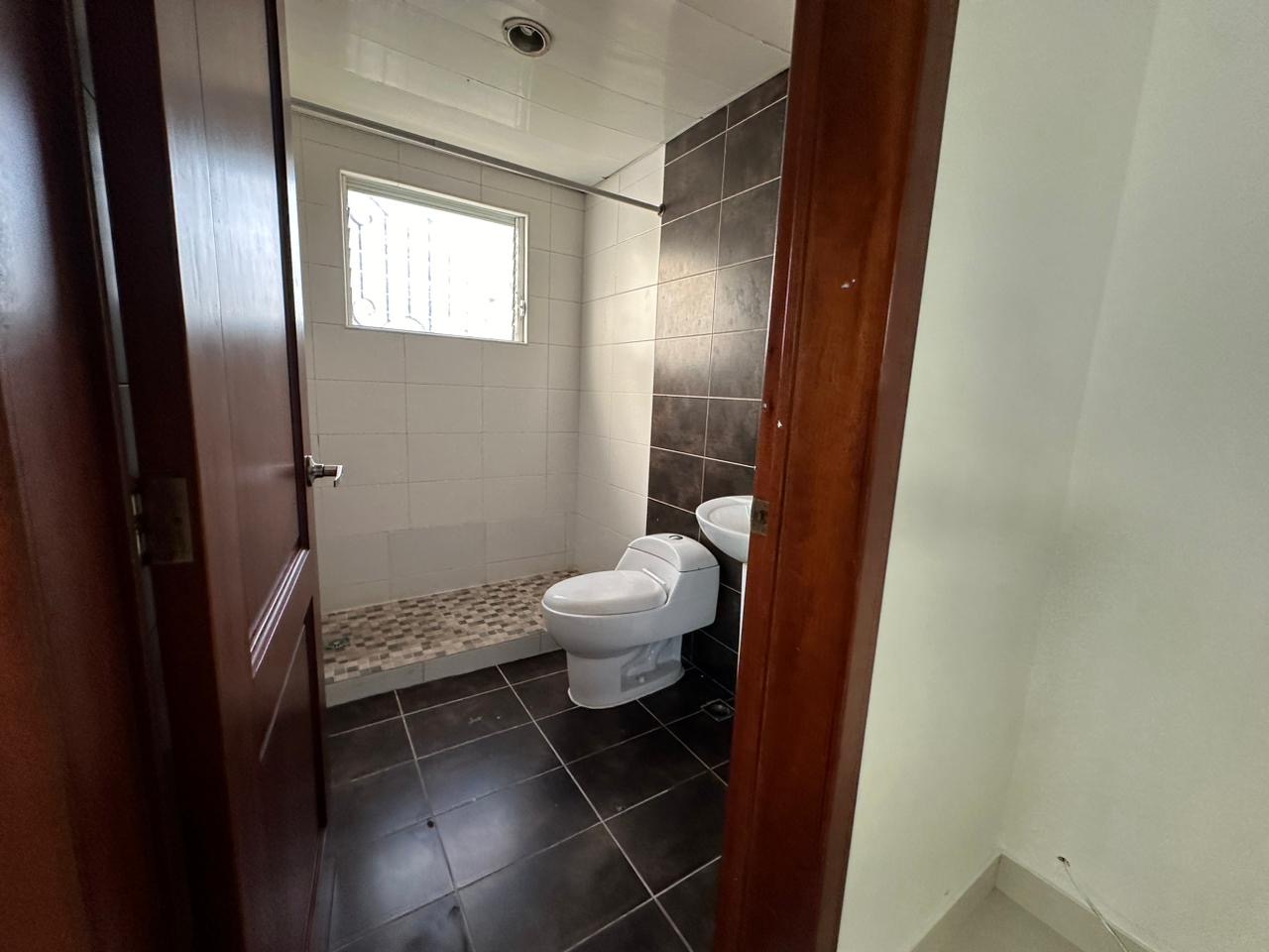 apartamentos - Alquiló piso 7 bell vista sur tres hab 2.5 baños d 5