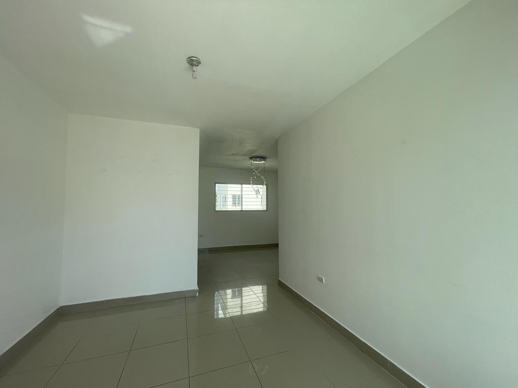 apartamentos - Apartamento 3er Nivel con Piscina en Gurabo 6