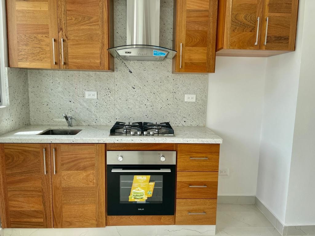 apartamentos - Apartamento 6to Nivel con Ascensor en La Rinconada  7