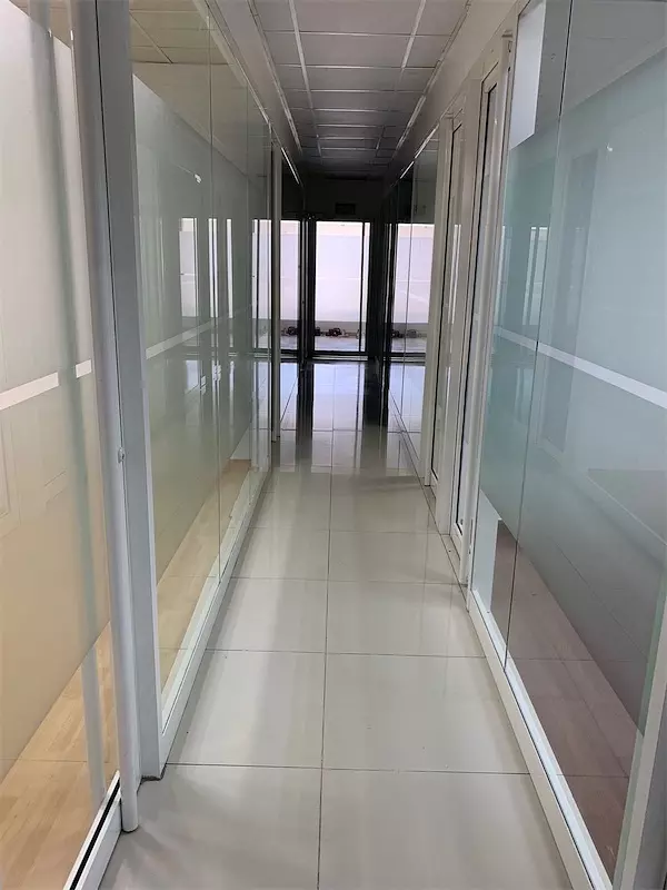 oficinas y locales comerciales - Local en naco segundo nivel 6