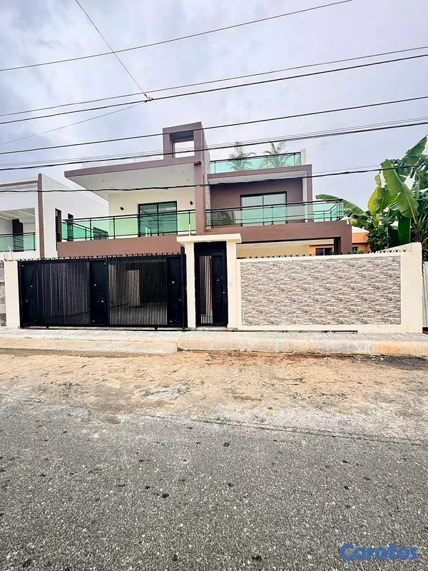 casas - Casa Nueva en Brisa Oriental San isidro  4