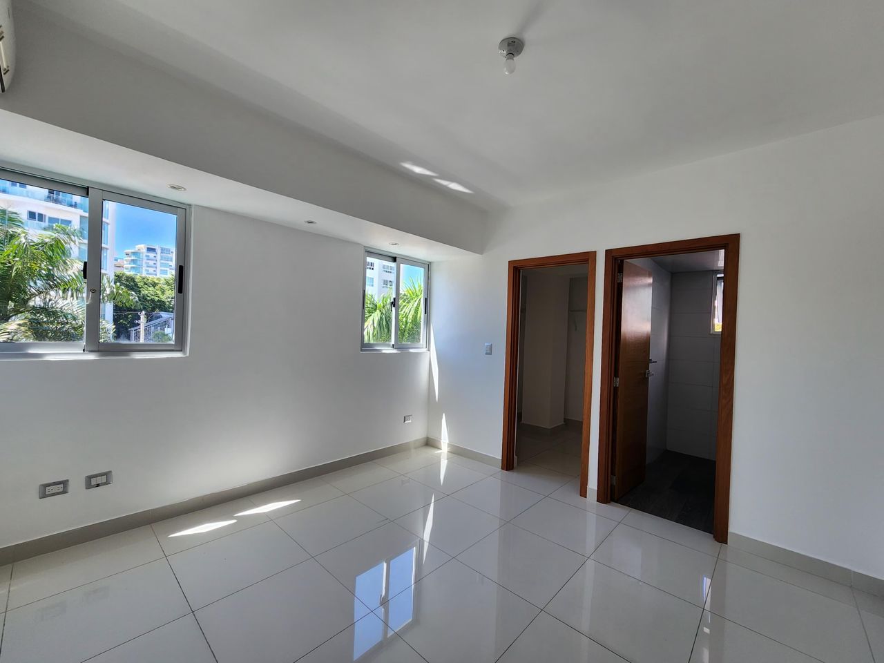 apartamentos - Apartamento en Alquiler en Piantini 5