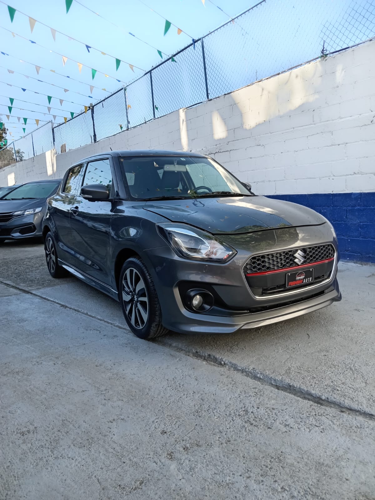 carros - SUZUKI SWIFT 