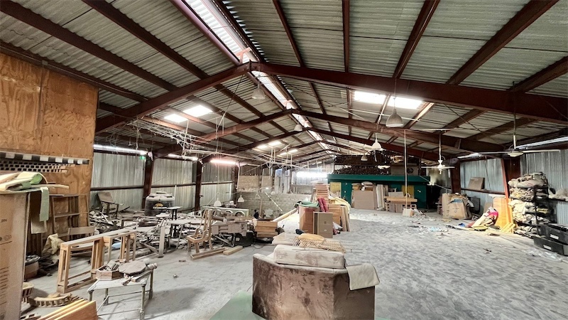 oficinas y locales comerciales - Nave céntrica en herrera 4