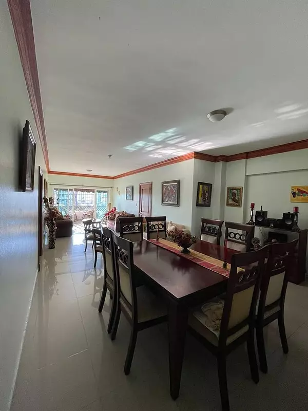 apartamentos - Sin Intermediarios En Venta Aproximadamente 250 mts2 MAS  cuarto del servicio. 3