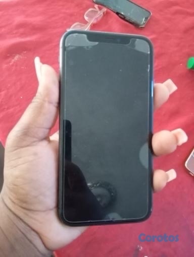 celulares y tabletas - iPhone 11 normal de 128gb 3
