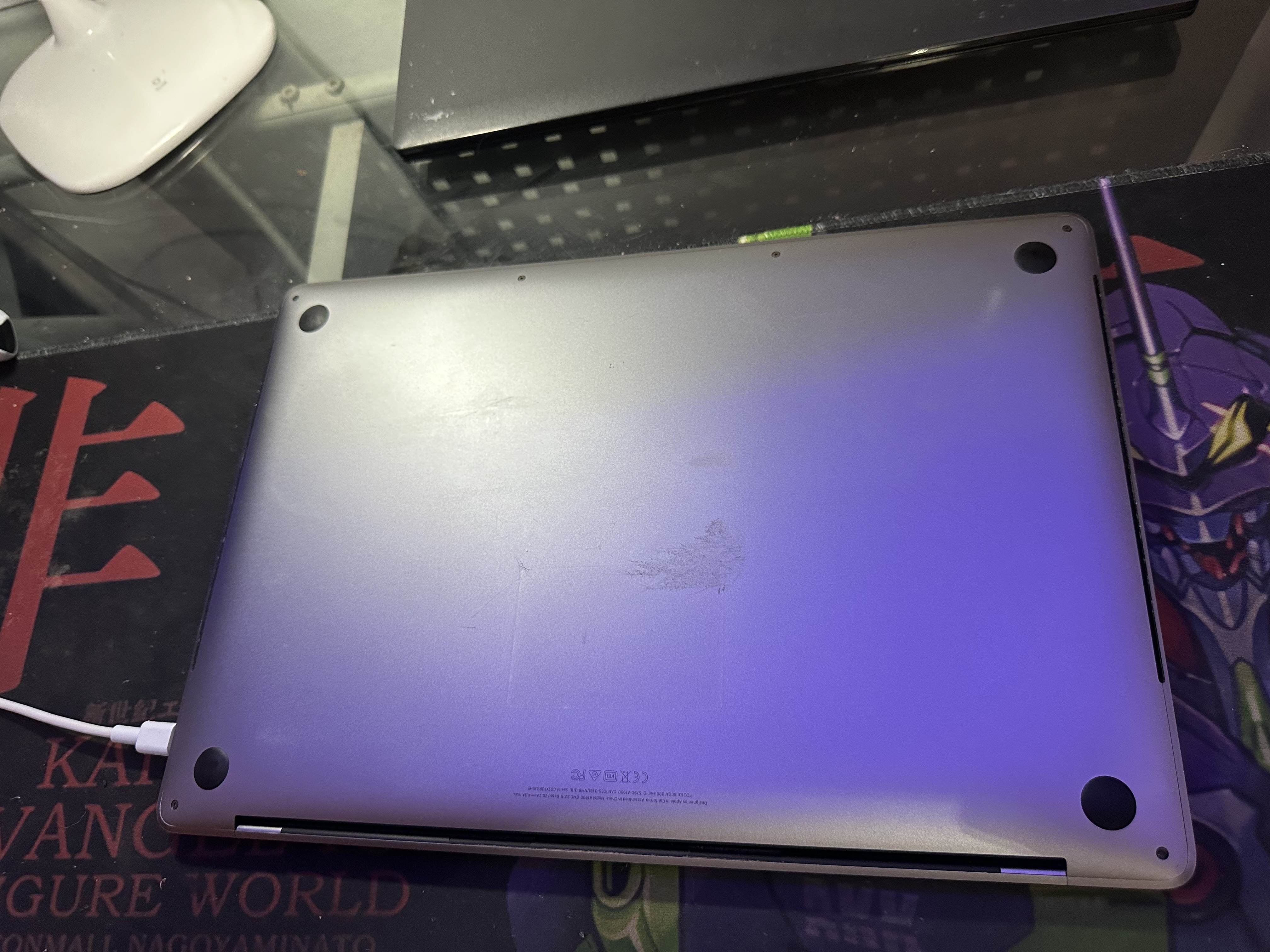 computadoras y laptops - MacBook Pro 2019 i9, 16 gb ram 500 gb memoria  0