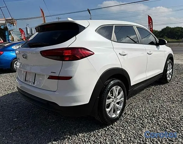 jeepetas y camionetas - Hyundai Tucson SE 2021
 5