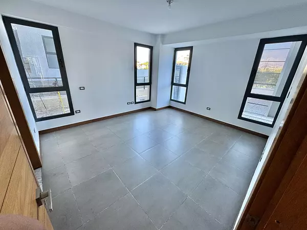 apartamentos - Apartamento en Venta y Alquiler BELLA VISTA SUR 9