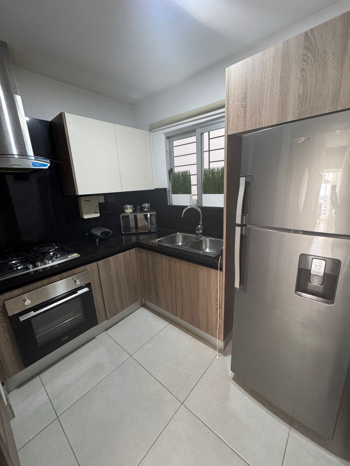 apartamentos - Alquiló amueblado el vergel dos hab 2.5 baños dos  6