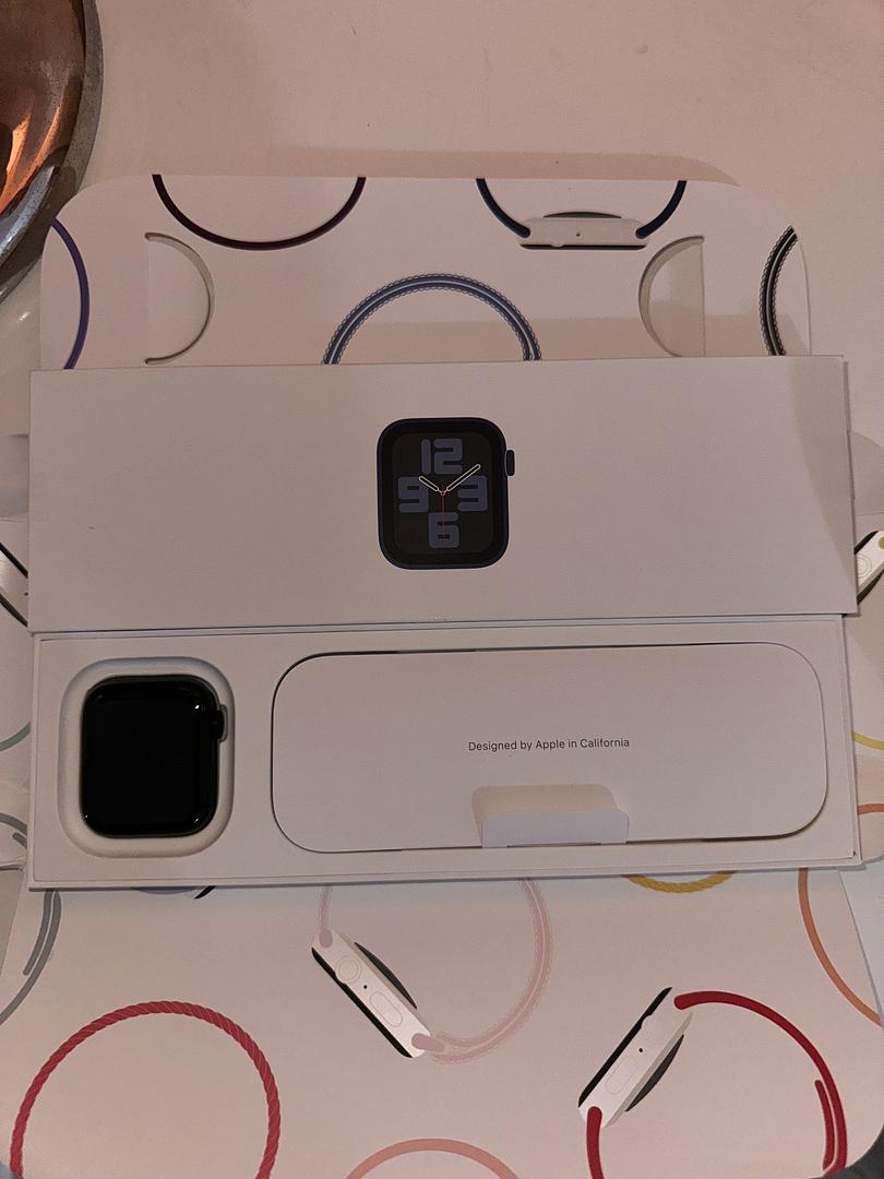 celulares y tabletas - Apple Watch SE 2da generación de 44mm GPS 