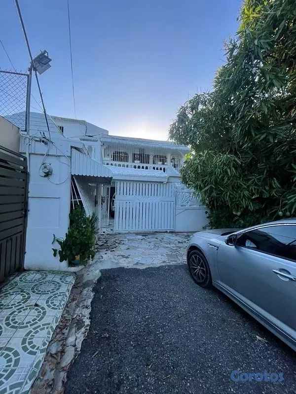 casas - Hermosa y amplia casa con precio de oportunidad ubicada en Alma Rosa 2. 3