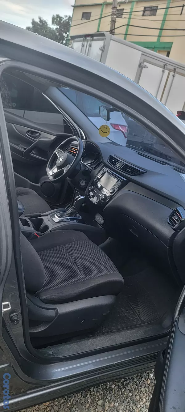 jeepetas y camionetas - NISSAN ROQUE  2019 4