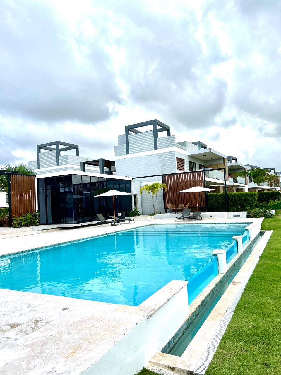 casas vacacionales y villas - Apartamento frente al campo de golf en Vistacana