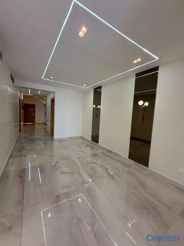 apartamentos - Penthouse con jacuzzi privado, 4 habitaciones, 3 parqueos  5