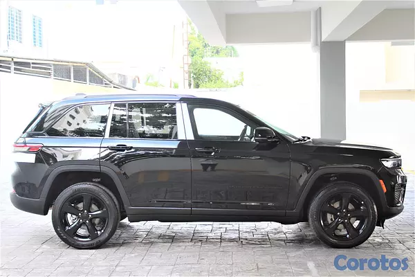 jeepetas y camionetas - Jeep Grand Cherokee Altitude 3