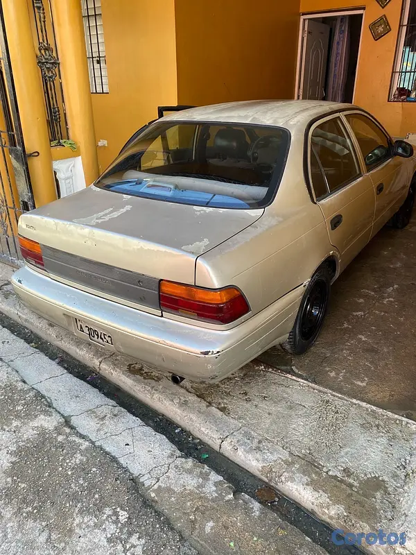 carros - Toyota corolla 1993 en buenas condiciones 2