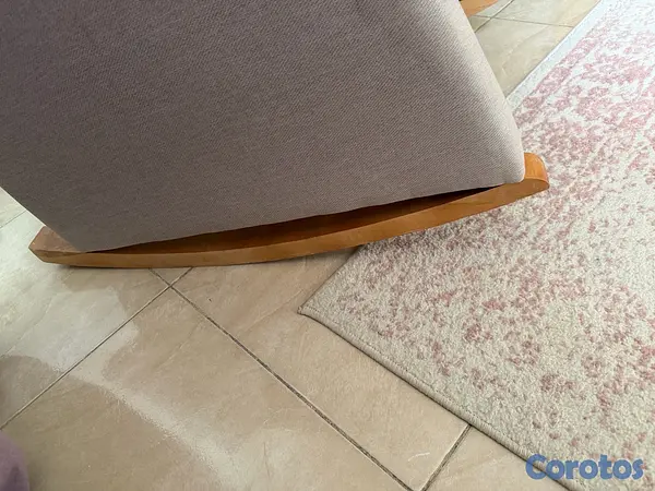 muebles - Silla mecedora de lactancia  3