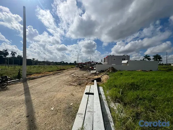 solares y terrenos - Recidencial Alto Río  8
