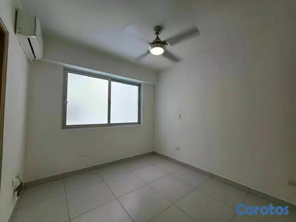 apartamentos - Apartamento en Naco con línea blanca  7