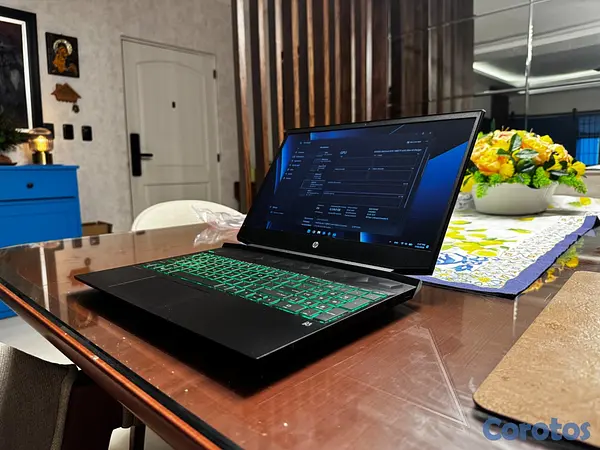 computadoras y laptops - Laptop Gaming HP Ryzen 7 GTX 1660 Ti 6GB VRAM 12GB RAM 512GB SSD 3