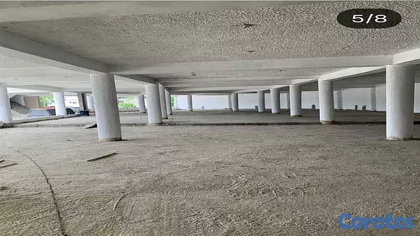apartamentos - En Venta Plaza Comercial en mejora de 4631 metros 2