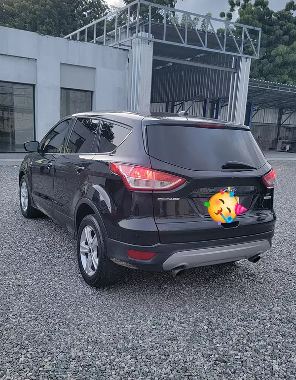 jeepetas y camionetas - FORD ESCAPE  2015 5
