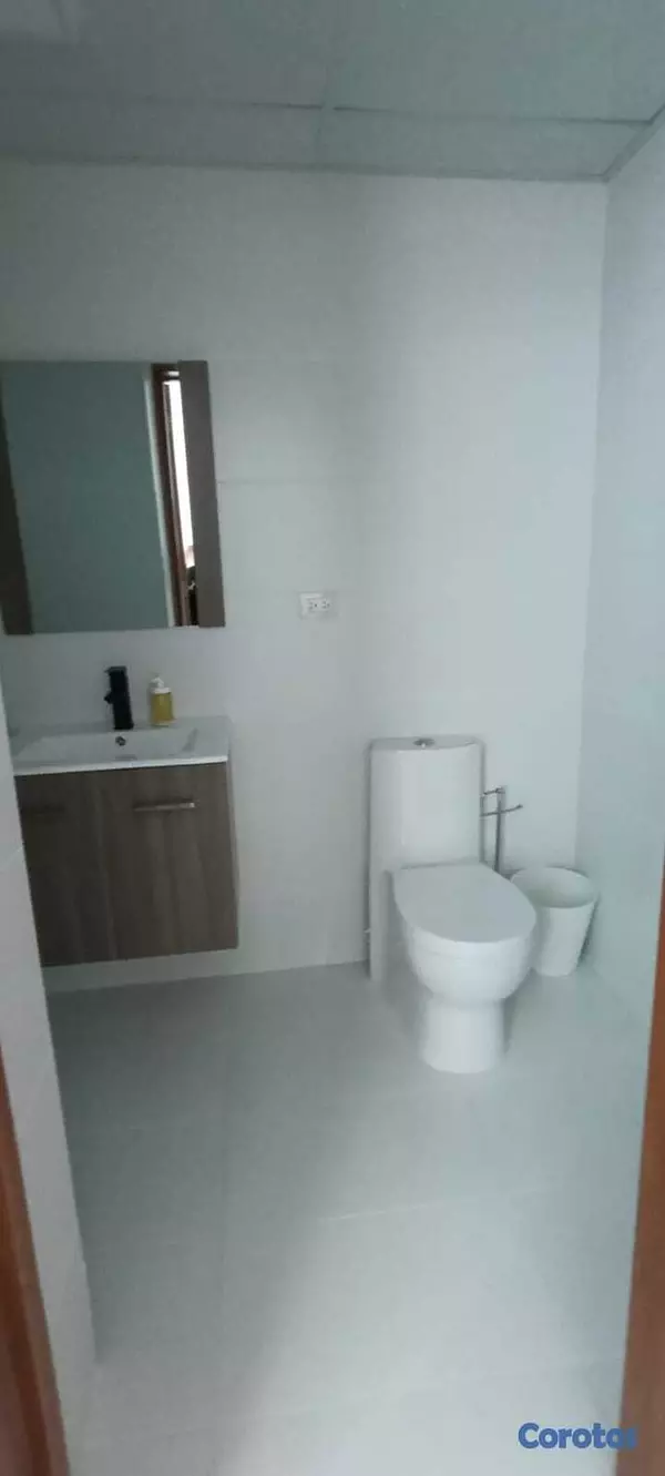 apartamentos - Renacimiento Torre Moderna , Amueblado excelente decoración 176 mts  7