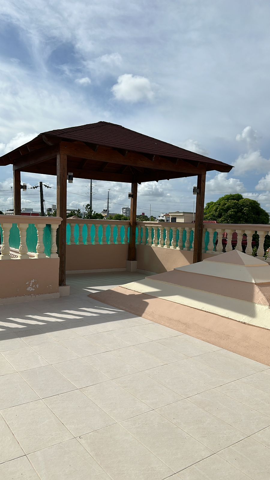 casas - Casa en venta con 4 Hab. piscina Mirador del este 6