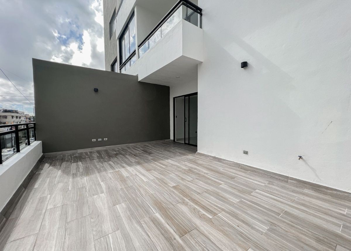 apartamentos - 🔵 apartamento  2do piso con terraza mirador norte 
