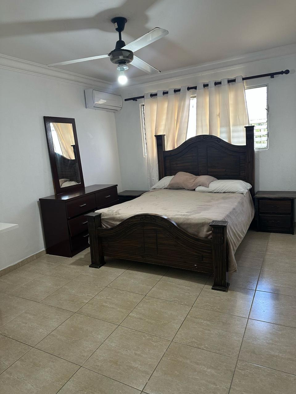 apartamentos - Vendo apartamento en gazcue con derecho a techo  4