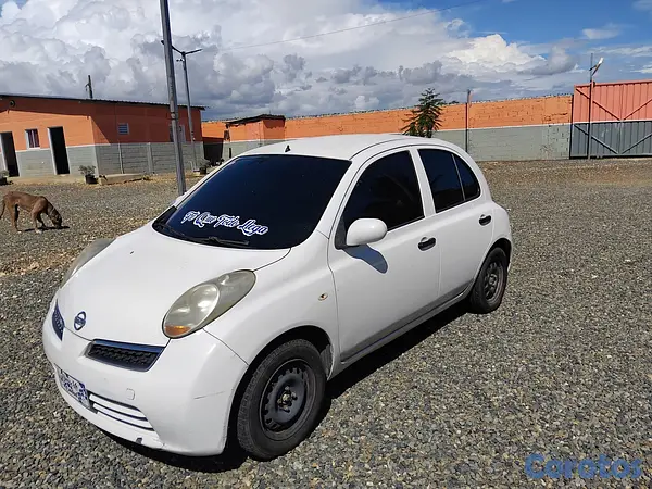carros - NISSAN MARCH  5