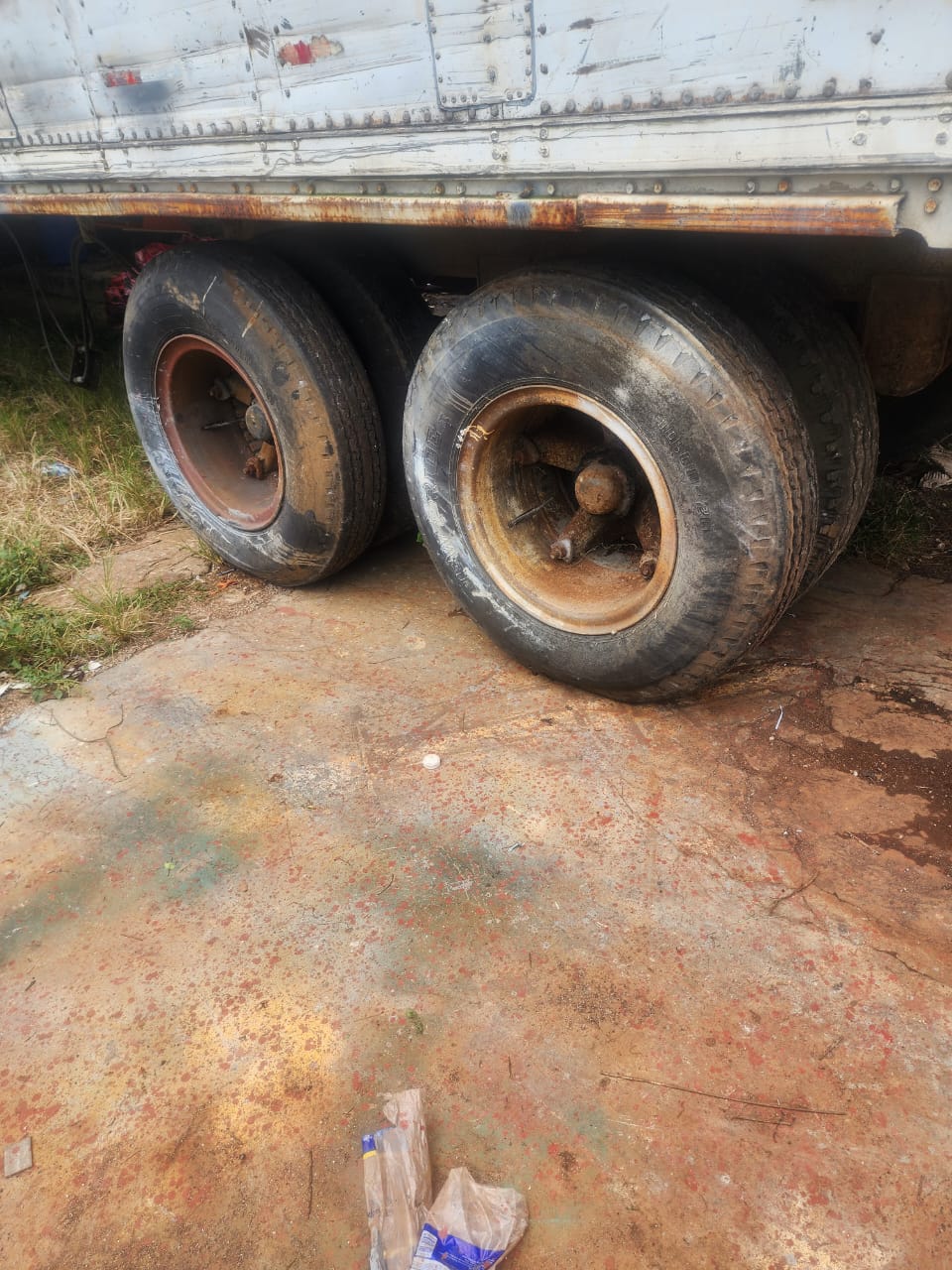 otros vehiculos - Contenedor  Aluminio 45 pies con Chasis, RD$ 225,0 2