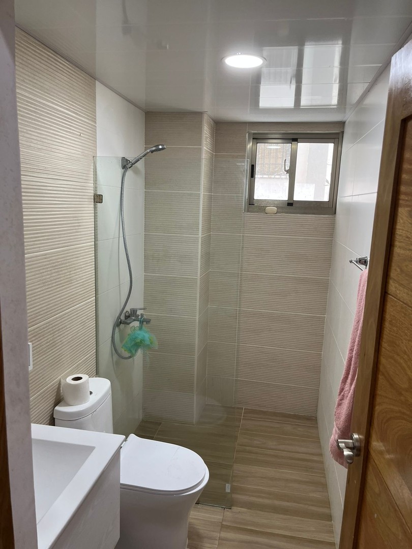 apartamentos - Se vende apartamento en Evaristo Morales 