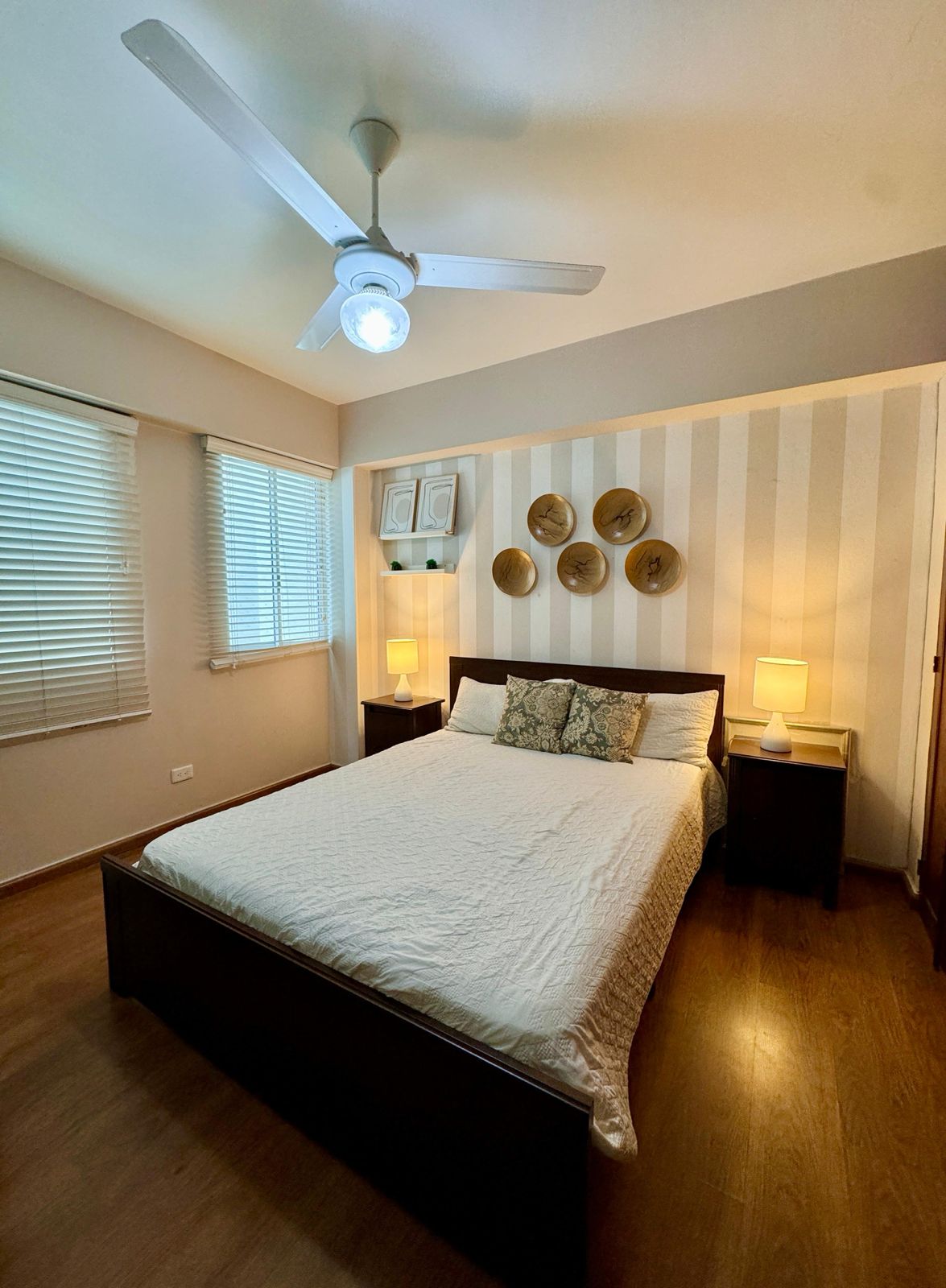 apartamentos - APARTAMENTO EN VENTA 3ER NIVEL EN EL RENACIMIENTO 8