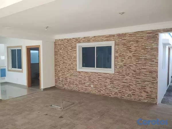casas - Hermosa casa próximo Aut. de San Isidro  2