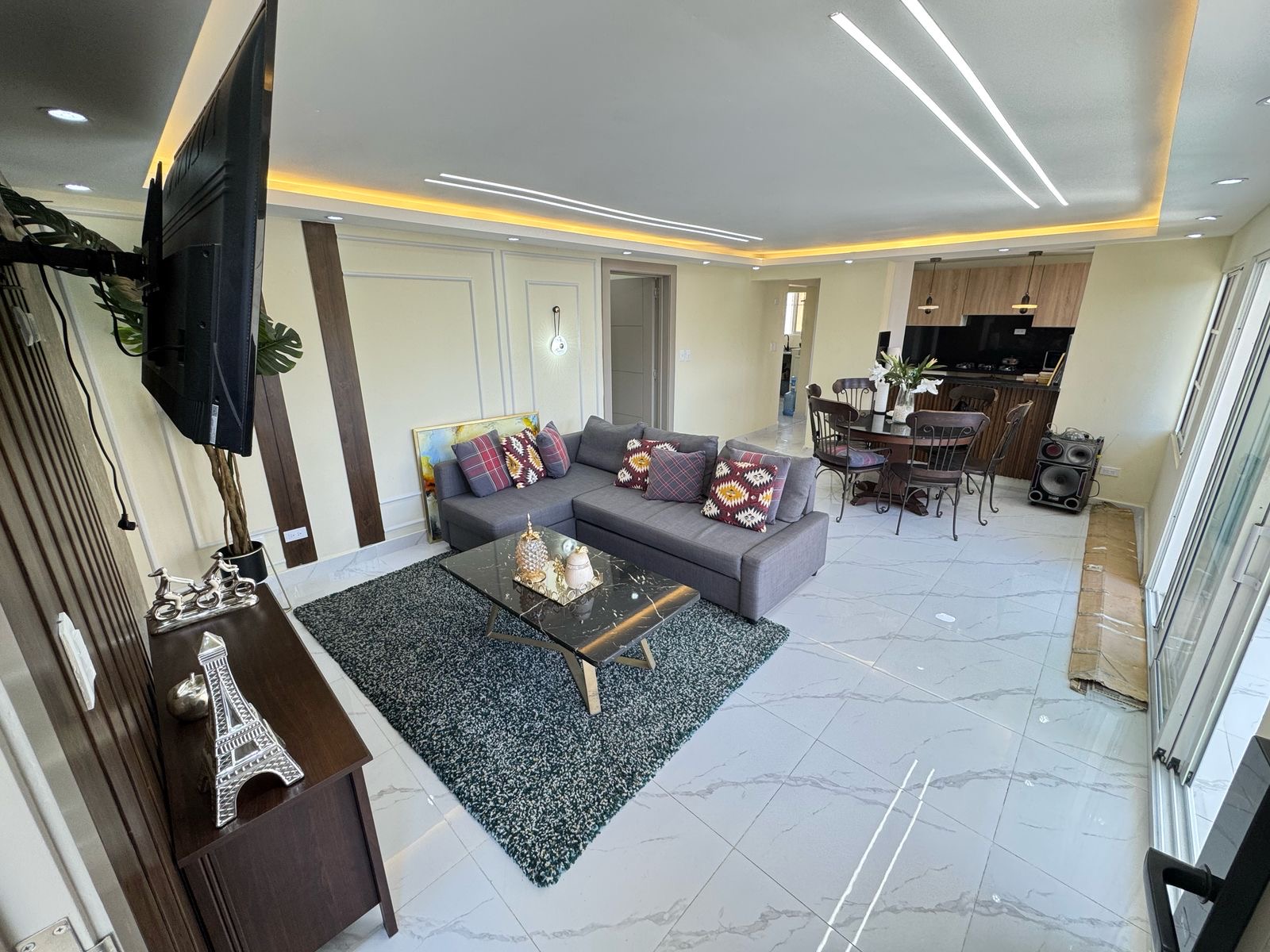 apartamentos - Vendo tercer nivel renacimiento dos hab dos baños  0