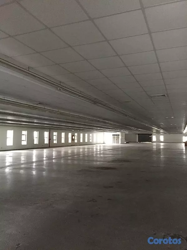 oficinas y locales comerciales - Gran nave Industrial Zona Franca San isidro  5