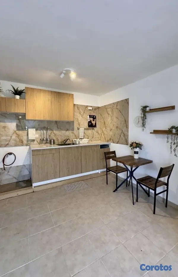apartamentos - Descripción
🏡✨ Las Cayenas – Apartamento de 3 habitaciones totalmente renovado. 3