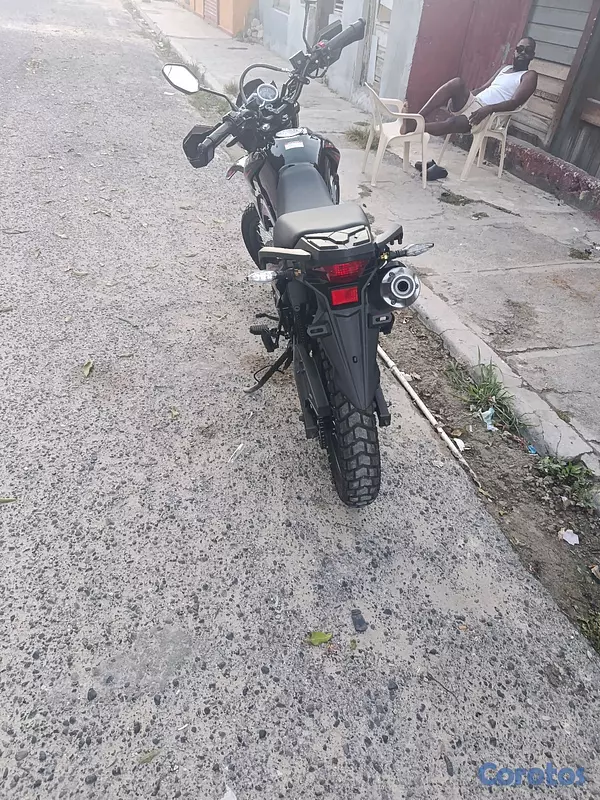 motores y pasolas - se vende motor loncing pruss 200 4