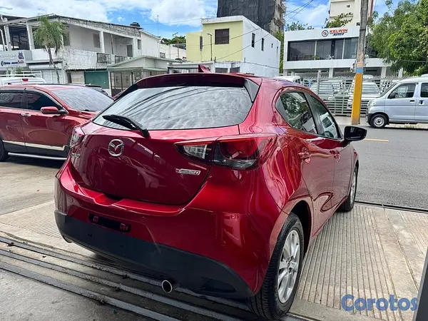 carros - Mazda demio 2018 8