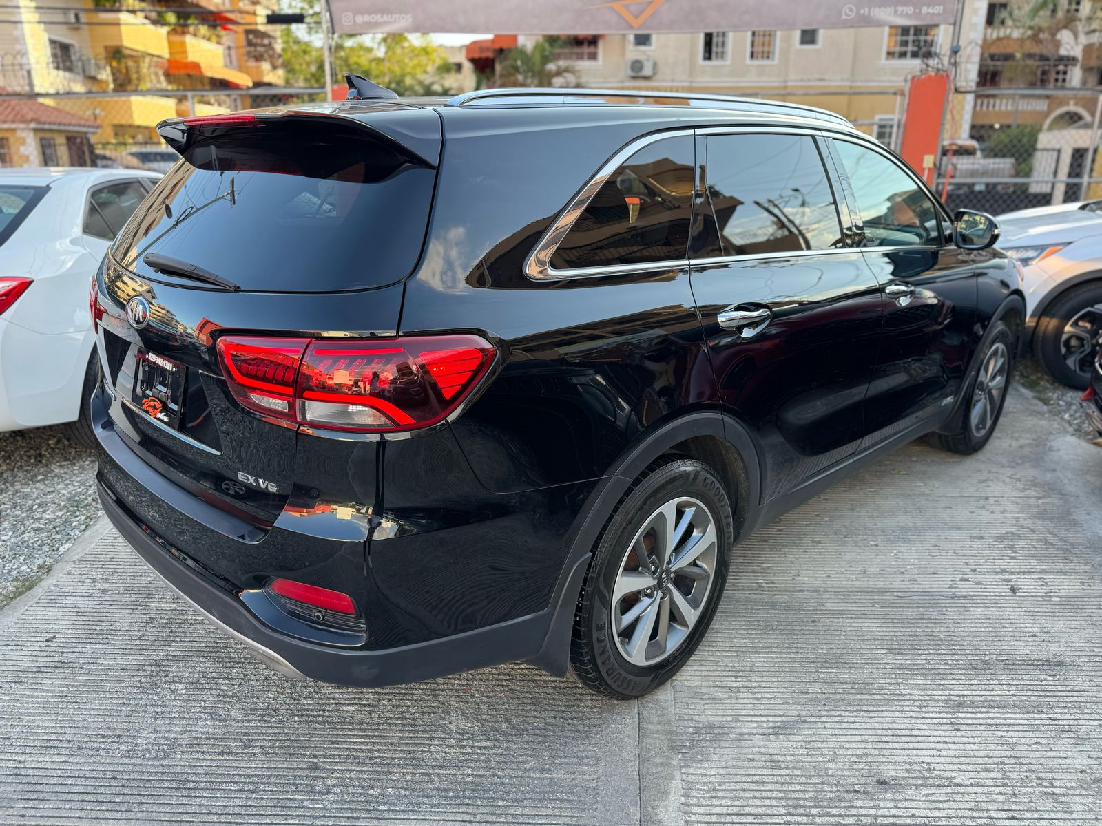 jeepetas y camionetas - Kia Sorento EX 2019 5