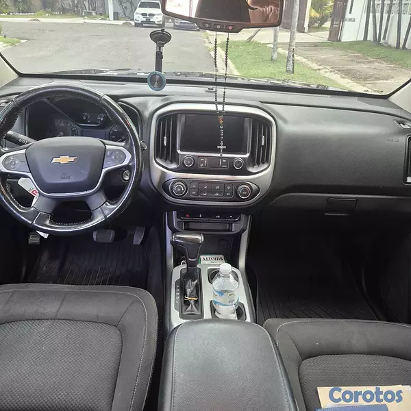 jeepetas y camionetas - VENDO CHEVROLET COLORADO LT 8