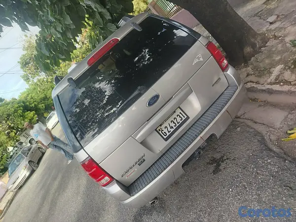 jeepetas y camionetas - Ford Explorer XLT 4WD 11