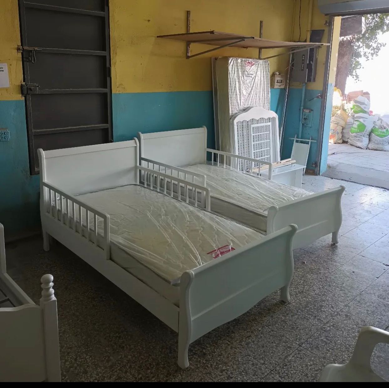 muebles y colchones - Cama para niños  0