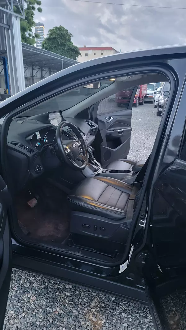 jeepetas y camionetas - FORD ESCAPE  2015 7