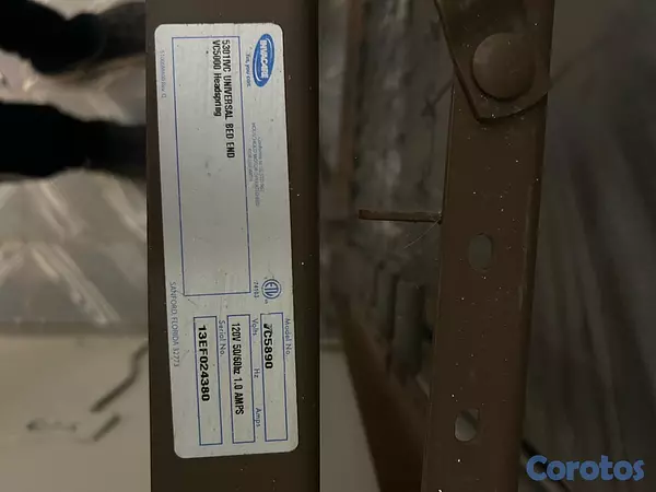 Salud y Equipamiento Médico - Cama eléctrica Invacare en excelente estado 3